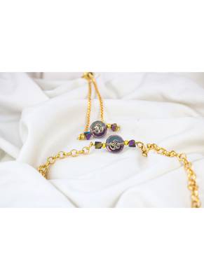Spiritual om rakhi and bracelet set for bhaiya bhabhi golden chain design with crystal beads 2