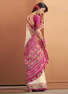 Off-white & pink soft silk bandhani print with weaving beautiful border saree 2