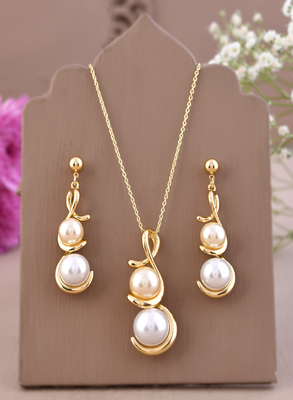 Golden grace pearl jewelry set gift for rakhi 1