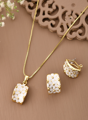 Classic white enamel & gold jewelry set gift for rakhi 1