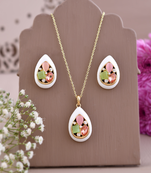 Ivory enamel elegance set gift for rakhi