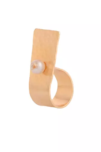 Gold plated finger ring for women