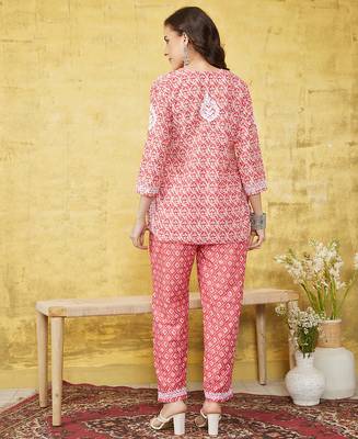 Hand embroidered red muslin lucknowi chikankari co-ord set 2