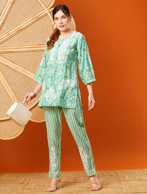 Hand embroidered sea green chanderi lucknowi chikankari co-ord set 3
