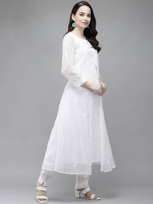 Hand embroidered white kota lucknowi chikankari kurta set 3