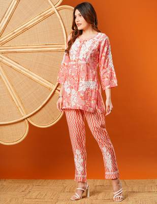 Hand embroidered peach chanderi lucknowi chikankari co-ord set 4
