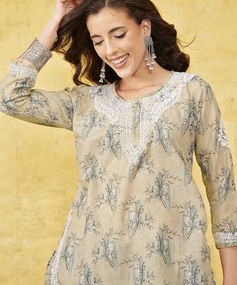 Hand embroidered fawn muslin lucknowi chikankari co-ord set 6