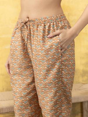 Hand embroidered green muslin lucknowi chikankari co-ord set 7