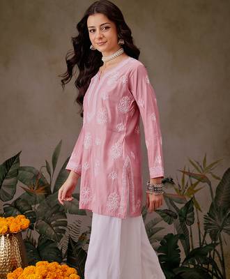 Hand embroidered dusty peach chanderi silk lucknowi chikankari short kurti 3