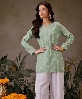 Hand embroidered pista green chanderi silk lucknowi chikankari short kurti 4