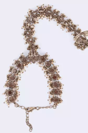 gold plated pearl hathphool set with floral & oval design 