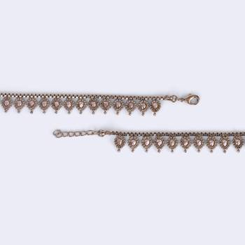 Traditional oval and flower design gold plated set of 2 anklet(payal) for women 4