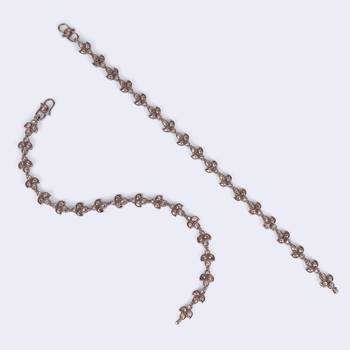 Traditional oval and leaf design gold plated set of 2 anklet(payal) for women 3