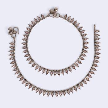 Traditional incredible oval shape gold plated set of 2 anklet(payal) for women 2