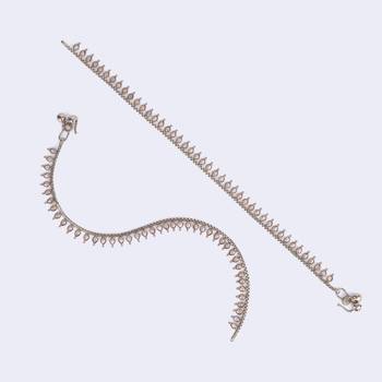 Traditional incredible oval shape gold plated set of 2 anklet(payal) for women 3