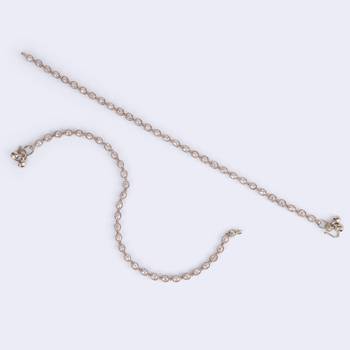 Traditional fabulous oval shape gold plated set of 2 anklet(payal) for women 3