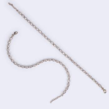 Traditional oval shape gold plated set of 2 anklet(payal) for women 3