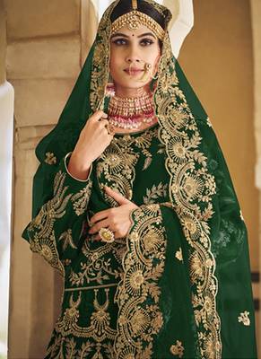 Green Velvet Embroidered Wedding Lehenga Choli 2