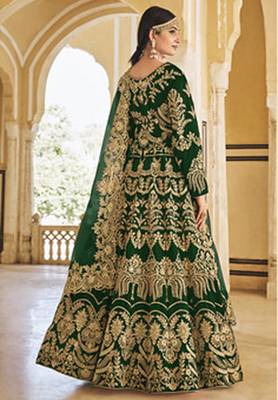 Green Velvet Embroidered Wedding Lehenga Choli 4