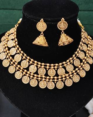 Lakshmiji coin gold plated necklace set with jhumka earrings     traditional temple jewelry for her 3