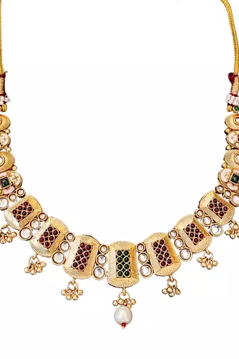 Square cluster gemstone necklace set with pearl and kundan detail