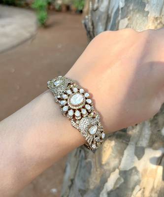 Gold plated silver polki bangle 1