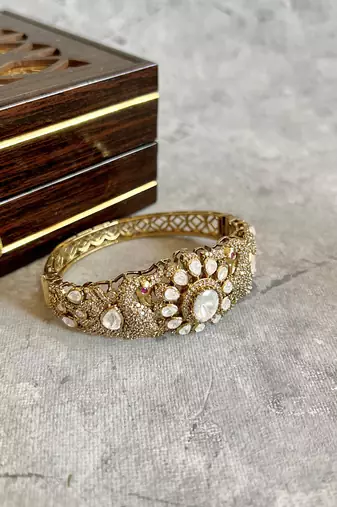 Gold plated silver polki bangle