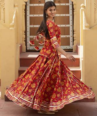 Red cotton printed kurta set 3