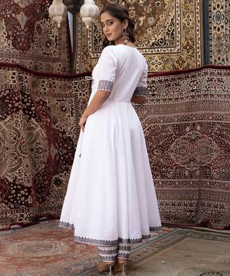 White cotton plain anarkali 3