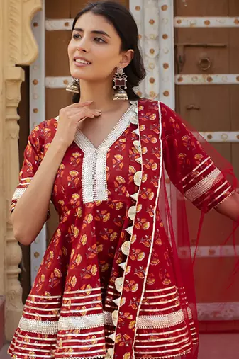 Red cotton printed kurta set