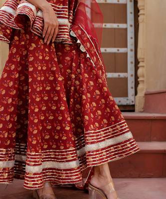 Red cotton printed kurta set 4