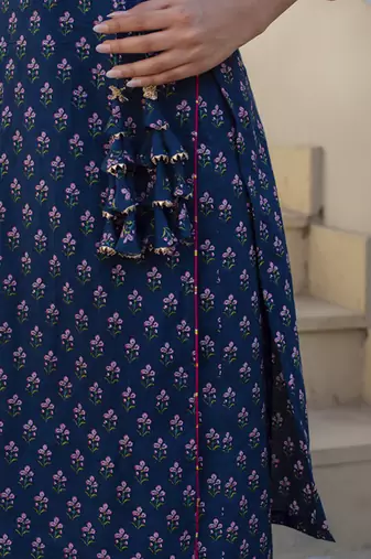 Blue cotton printed kurta set