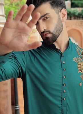 Turquoise embroidered cotton kurta 1