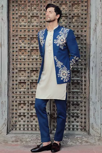 Blue embroidered jute jacket with kurta & pant