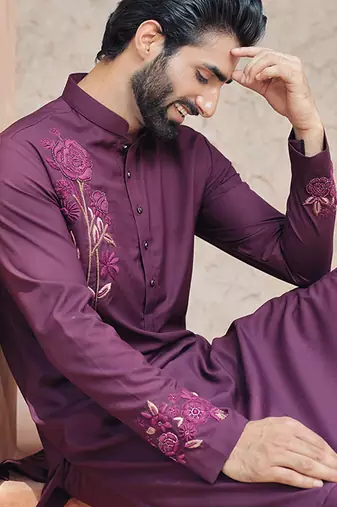 Maroon embroidered cotton kurta