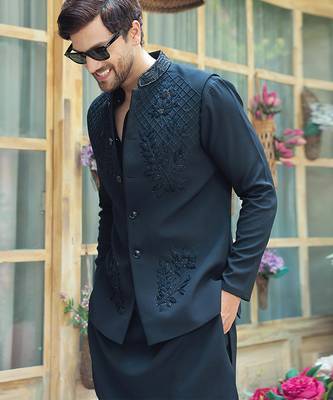 Black embroidered crepe kurta nehru jacket 3