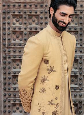 Yellow embroidered jute open jackets 4