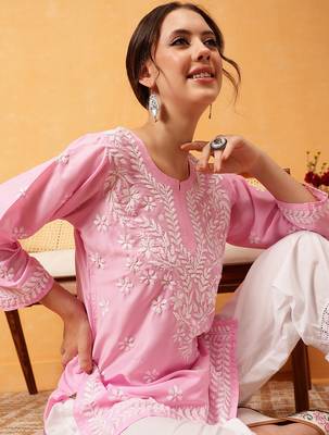 Hand embroidered pink muslin lucknowi chikankari short kurti 4