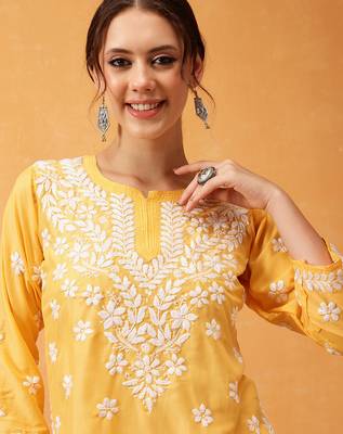 Hand embroidered yellow muslin lucknowi chikankari short kurti 5