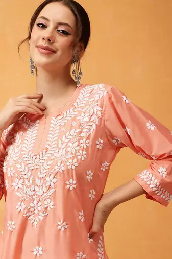Hand embroidered peach muslin lucknowi chikankari short kurti