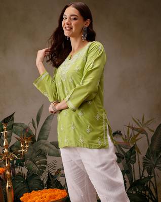 Hand embroidered green muslin lucknowi chikankari short kurti 3