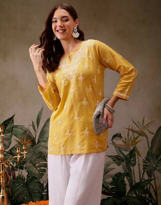 Hand embroidered yellow muslin lucknowi chikankari short kurti 1