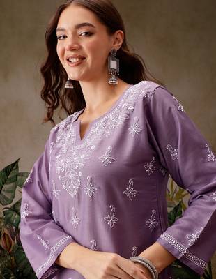 Hand embroidered mauve muslin lucknowi chikankari short kurti 5