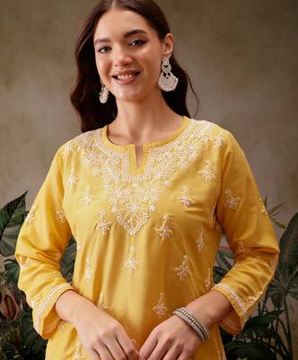 Hand embroidered yellow muslin lucknowi chikankari short kurti 6