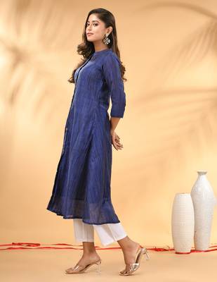Blue textured cotton handloom a-line kurta 2