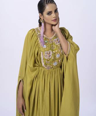 Green chanderi plain kaftan with inner 4