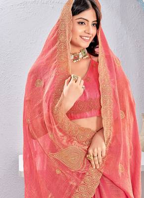 Gajri pink zari embroidered silk blend saree with blouse piece 4