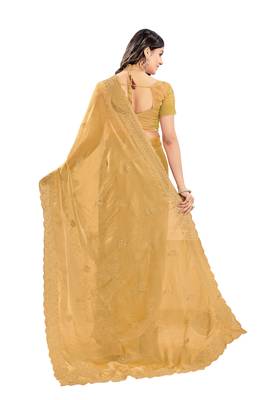 Beige zari embroidered silk blend saree with blouse piece 4