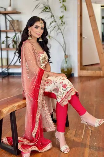 Cream Chinnon Digital Print With Lace Work Kurta Pant Set