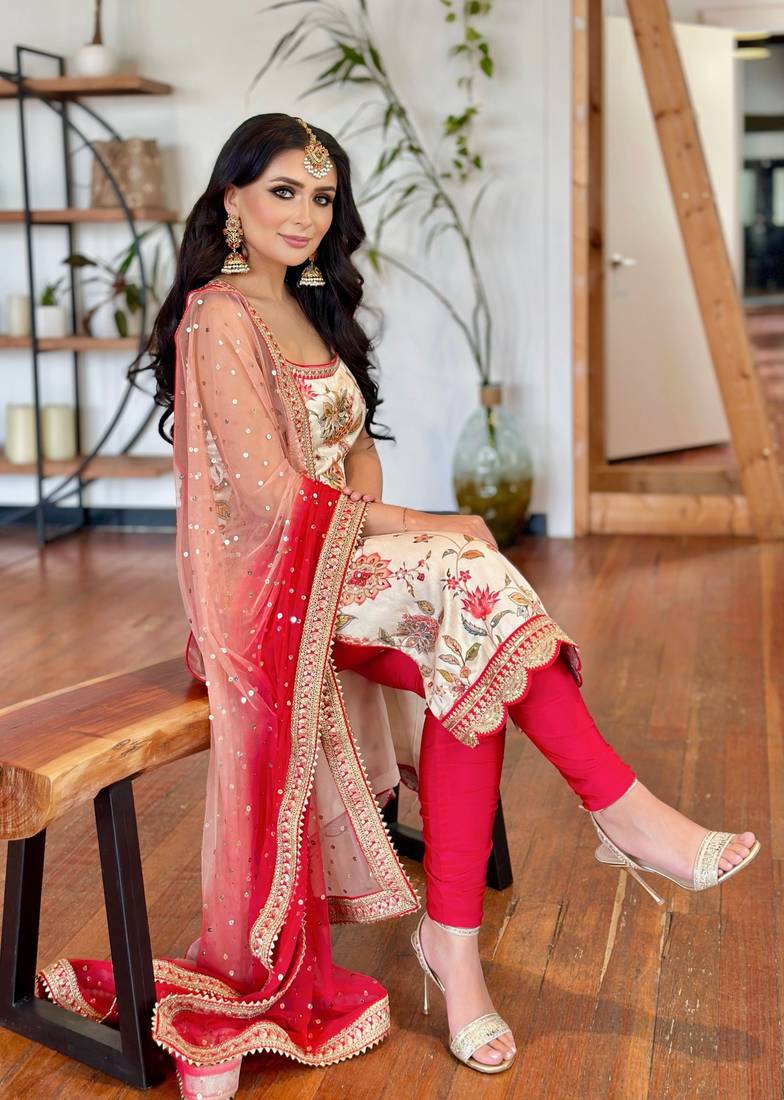 Cream Chinnon Digital Print With Lace Work Kurta Pant Set